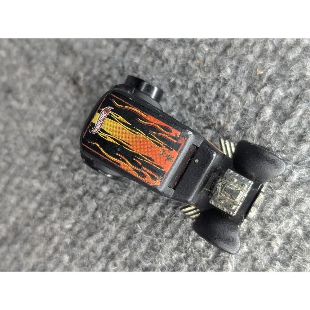 Vintage 1968 Mattel Hot Wheels '32 Ford Vicky Black With Flame Paint Job READ‎